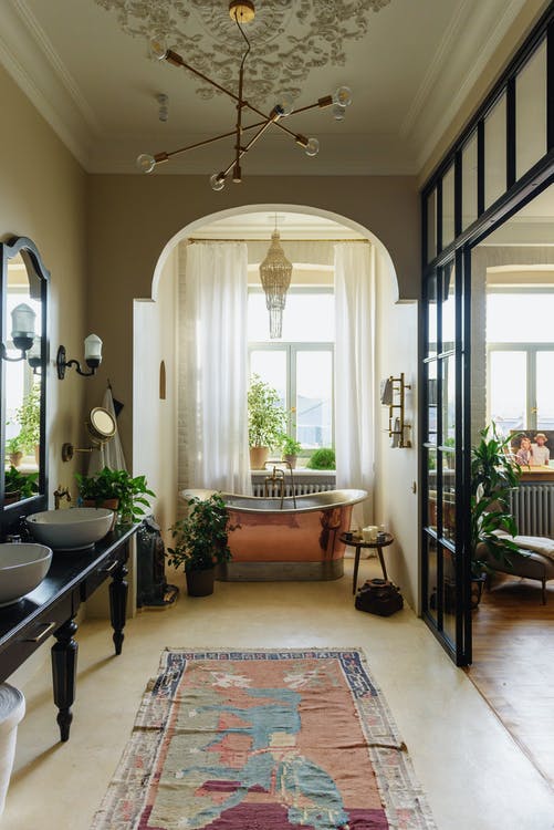 7 Minimal Makeover Ideas to Create Elegant Villa Bathrooms